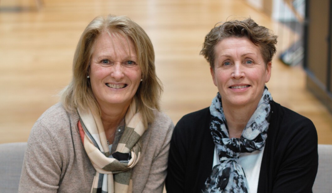 Det er det systematiske og langsiktige sykefraværsarbeidet som har gitt resultater i Borregaard, mener Kari Strande og Tone Bente Solberg. (Foto: Ole Alvik) Det er det systematiske og langsiktige sykefraværsarbeidet som har gitt resultater i Borregaard, mener Kari Strande og Tone Bente Solberg. (Foto: Ole Alvik)