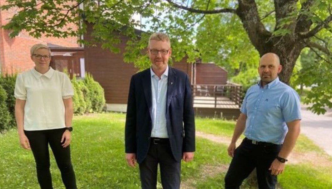 Fra venstre: Bodhild Fjelltveit, 2. nestleder i Norges Bondelag, Bjørn Gimming, leder Norges Bondelag og Egil Christopher Hoen, 1. nestleder Norges Bondelag. Fra venstre: Bodhild Fjelltveit, 2. nestleder i Norges Bondelag, Bjørn Gimming, leder Norges Bondelag og Egil Christopher Hoen, 1. nestleder Norges Bondelag.