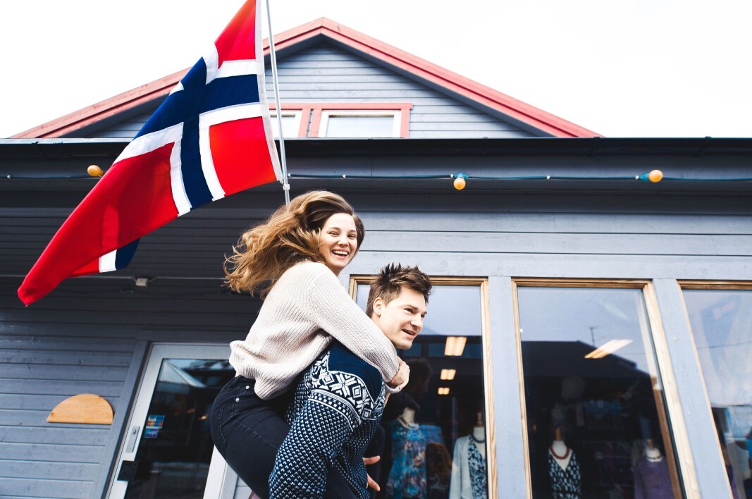 De fleste har hatt mindre å bruke pengene på under korona-pandemien, og mange har benyttet muligheten til å bedre sin privatøkonomi viser en undersøkelse fra Bisnode Dun & Bradstreet. De fleste har hatt mindre å bruke pengene på under korona-pandemien, og mange har benyttet muligheten til å bedre sin privatøkonomi viser en undersøkelse fra Bisnode Dun & Bradstreet.