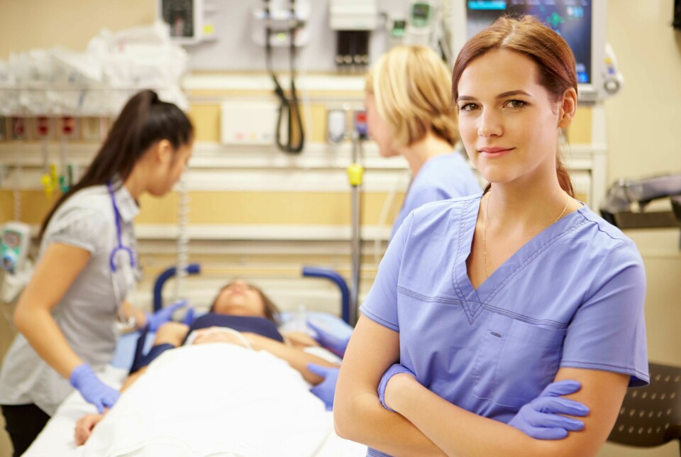 sykepleier kvinne akutt medisin